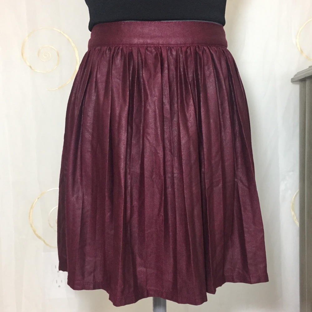 Bongo Maroon Skater Skirt